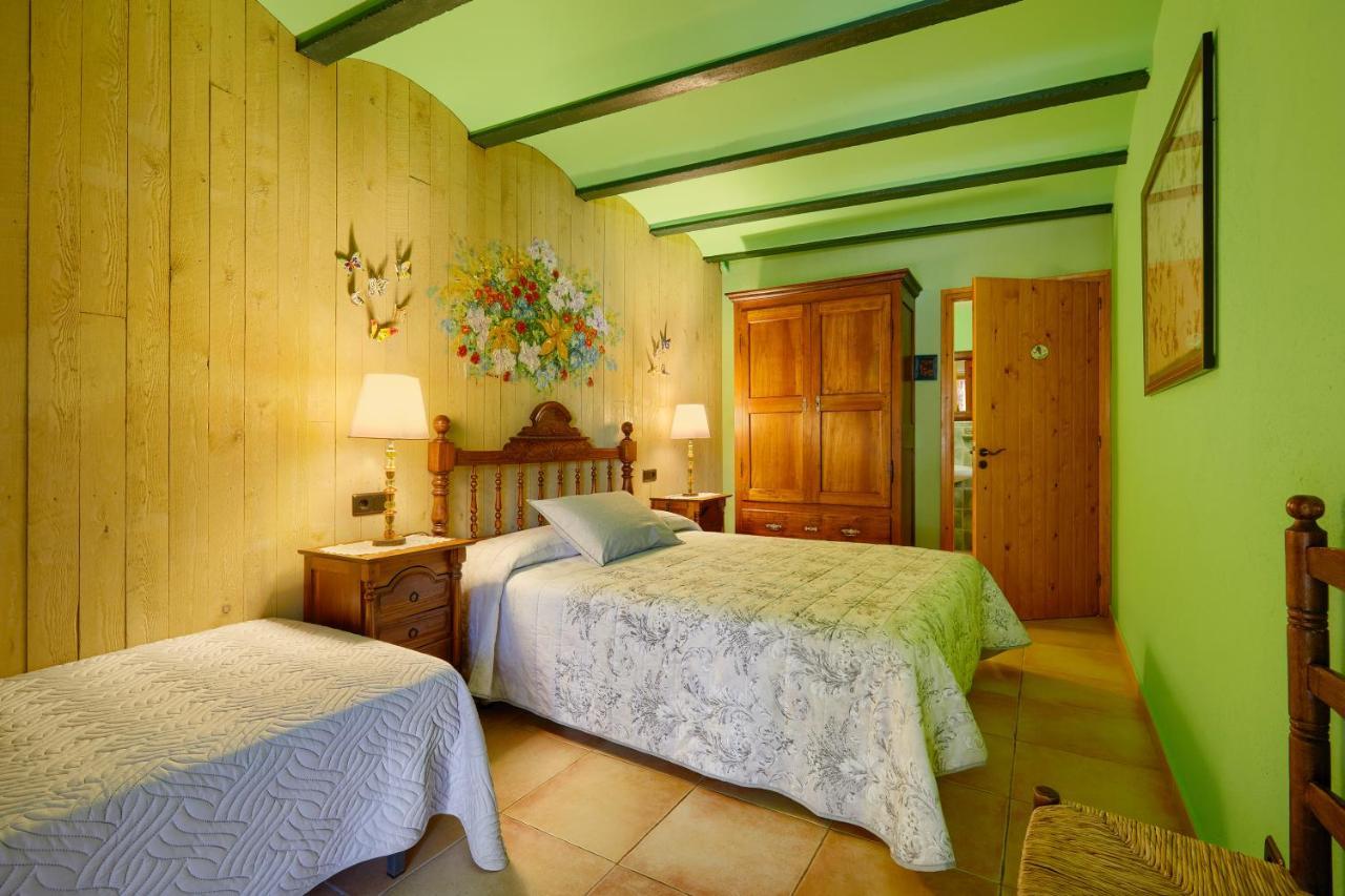 Casa Rural Can Coll Garriguella Dış mekan fotoğraf
